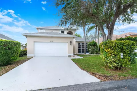 1323 Fairfax Cir E, Boynton Beach, FL 33436