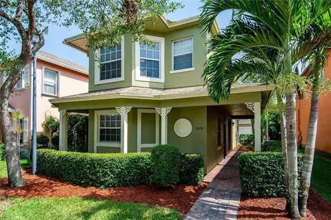 2074 SE Fern Park Dr, Port Saint Lucie, FL 34952