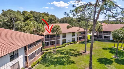 168 Brackenwood Rd, Palm Beach Gardens, FL 33418