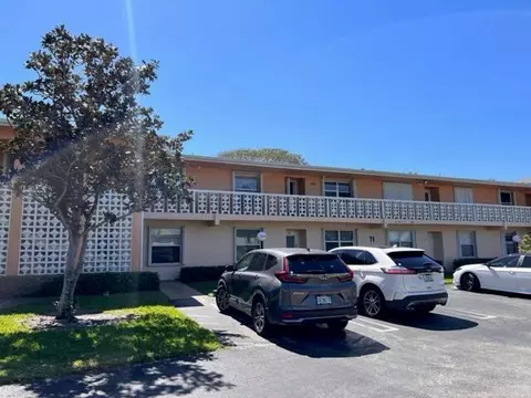 1860 NW 13th St #202, Delray Beach, FL 33445