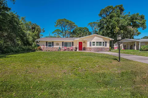 7406 James Rd, Fort Pierce, FL 34951