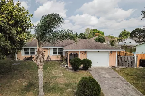 885 SW Canary Ter, Port Saint Lucie, FL 34953