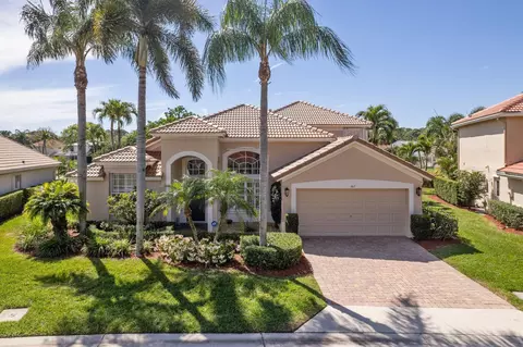 167 Bent Tree Dr, Palm Beach Gardens, FL 33418