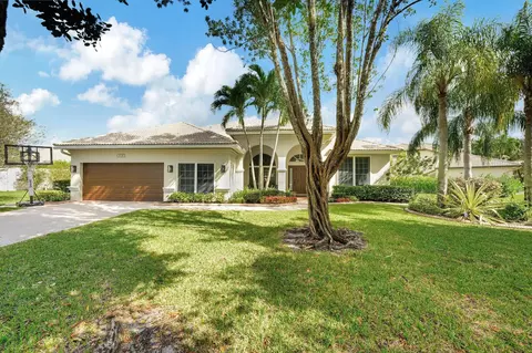 5035 NW 57th Way, Coral Springs, FL 33067