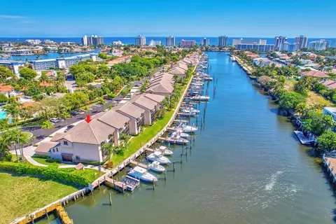 210 Captains Walk #719, Delray Beach, FL 33483
