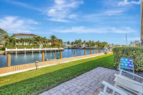 2401 NE 36th St #102, Lighthouse Point, FL 33064