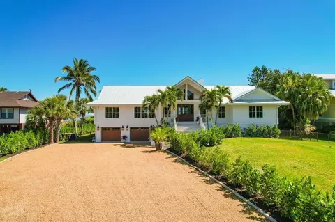116 S Sewalls Point Rd, Sewalls Point, FL 34996