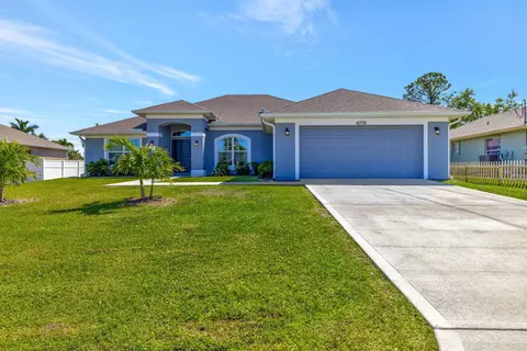 6775 NW Abigail Ave, Port Saint Lucie, FL 34983