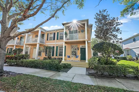 109 Waterford Dr, Jupiter, FL 33458