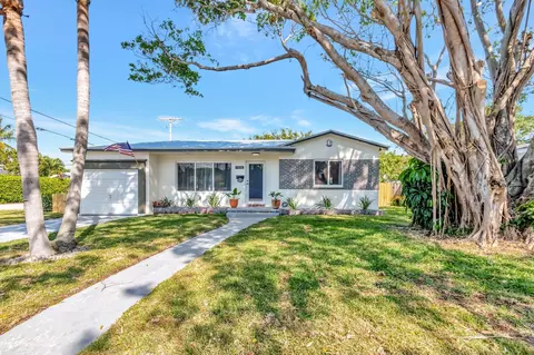 1528 N K St, Lake Worth Beach, FL 33460