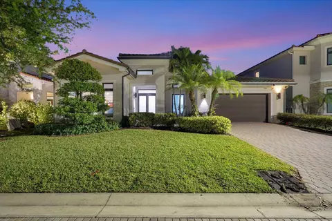 5784 Brookfield Cir E, Fort Lauderdale, FL 33312