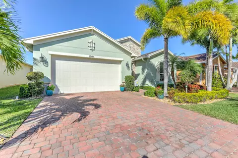 10101 SW Indian Lilac Trl, Port Saint Lucie, FL 34987