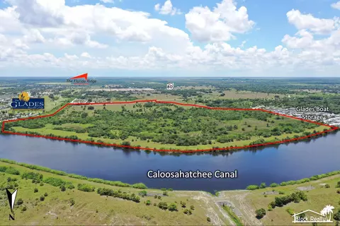 000 Andreachi Rd, Moore Haven, FL 33471