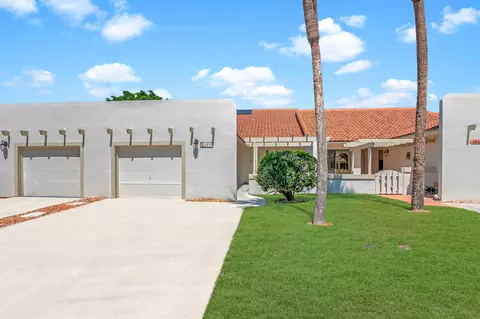 6853 Barbarossa St, Boca Raton, FL 33433