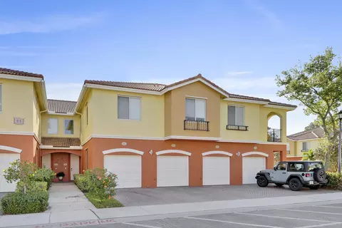 44 SE Sedona Circle Cir #103, Stuart, FL 34994