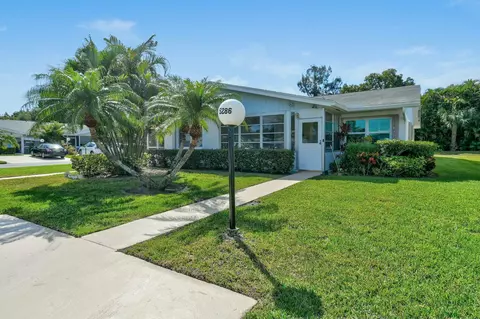 5286 Mariesa Ave, West Palm Beach, FL 33417