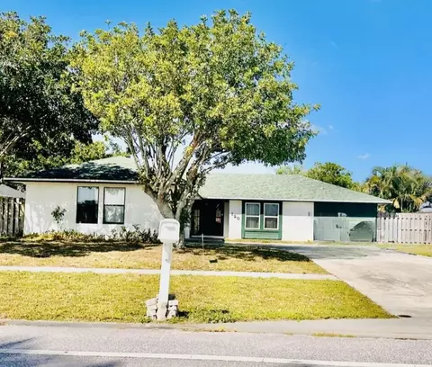120 Lamancha Ave, Royal Palm Beach, FL 33411