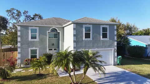 1516 SW Abingdon Ave, Port Saint Lucie, FL 34953
