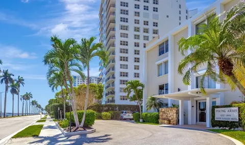 1527 S Flagler Dr #205F, West Palm Beach, FL 33401