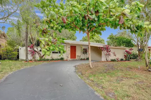 7697 S S Frst, North Lauderdale, FL 33068