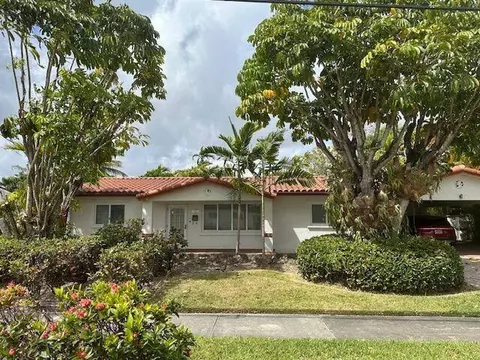 1120 SW 93rd Pl, Miami, FL 33174