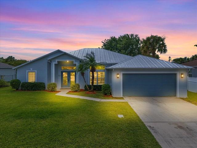 578 SW Jeanne Ave, Port Saint Lucie, FL 34953