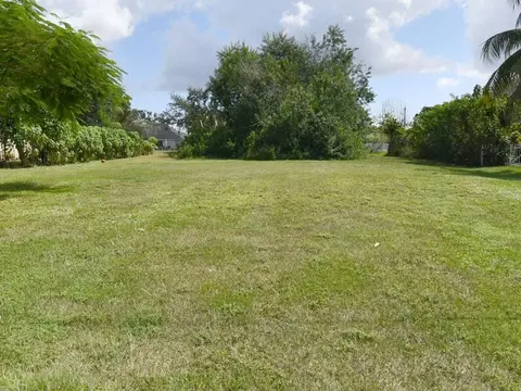 2583 SW Chestnut Ln, Port St Lucie, FL 34953