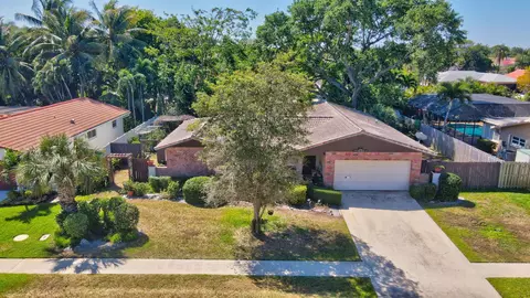 1492 SW 14th St, Boca Raton, FL 33486