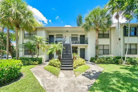 1226 S Military Trl #2212, Deerfield Beach, FL 33442