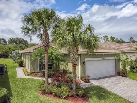 9570 SW Flowermound Cir, Port Saint Lucie, FL 34987