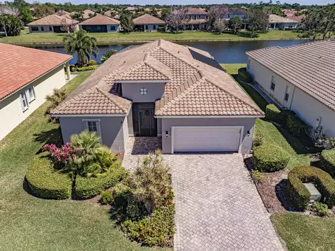 5558 55th Ave, Vero Beach, FL 32967