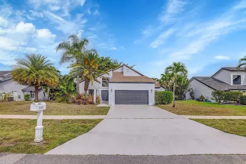 22324 Ensenada Way, Boca Raton, FL 33433