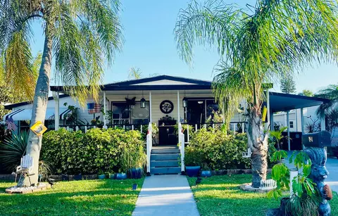 184 Cardinal Ave, Fort Pierce, FL 34982