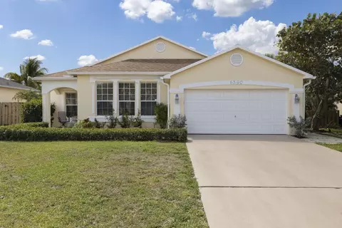 6390 Hollywood St, Jupiter, FL 33458