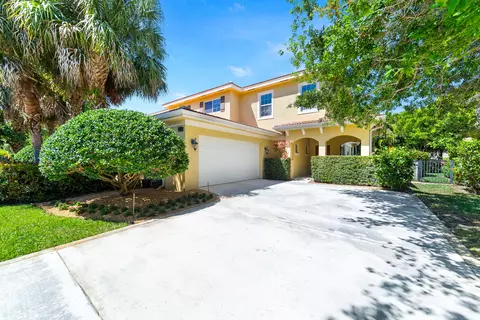 119 White Wing Ln, Jupiter, FL 33458