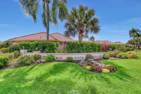 240 Rio Vista Cir, Atlantis, FL 33462