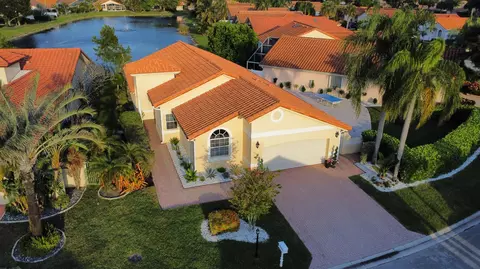 5325 Bodega Pl, Delray Beach, FL 33484