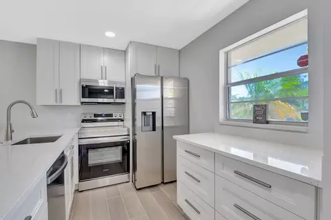 2601 NE 3rd #105, Boynton Beach, FL 33435
