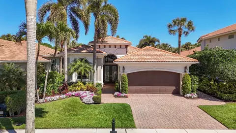 8179 Valhalla Dr, Delray Beach, FL 33446