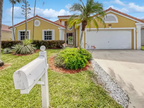 304 NW 47th Ave, Deerfield Beach, FL 33442