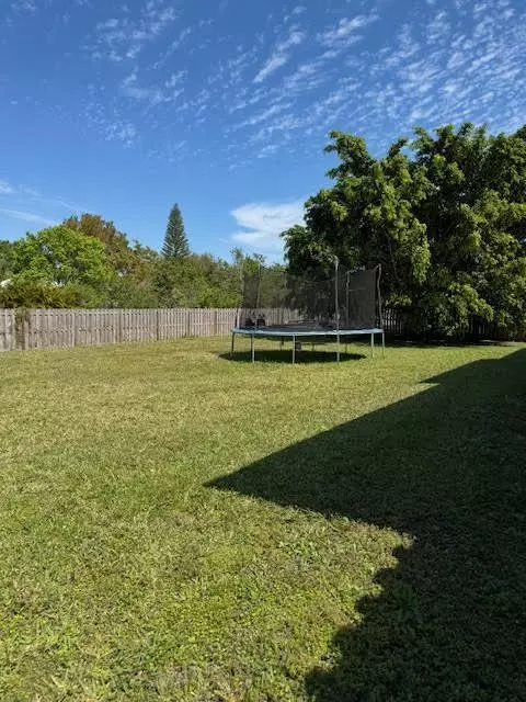 1109 SW Khan Dr, Port St Lucie, FL 34953