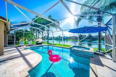 8967 Alexandra Cir, Wellington, FL 33414