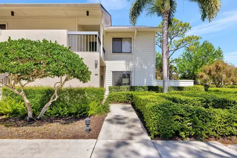 6433 SE Brandywine Ct #117, Stuart, FL 34997