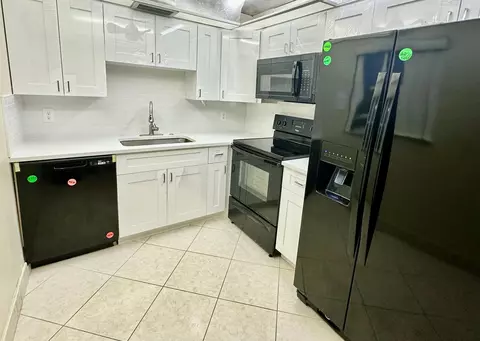 217 Saxony E, Delray Beach, FL 33446