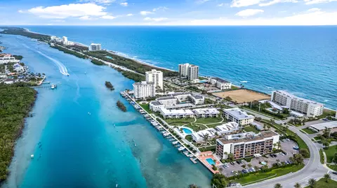 225 Beach Rd #102, Tequesta, FL 33469