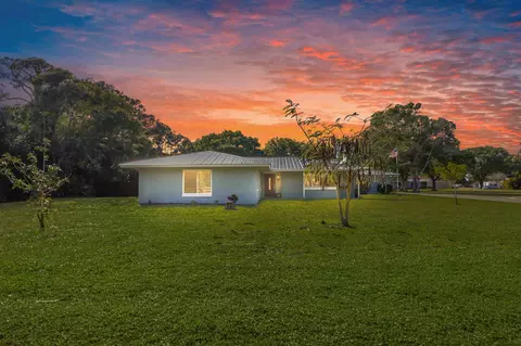 4681 Jorgensen Rd, Fort Pierce, FL 34981
