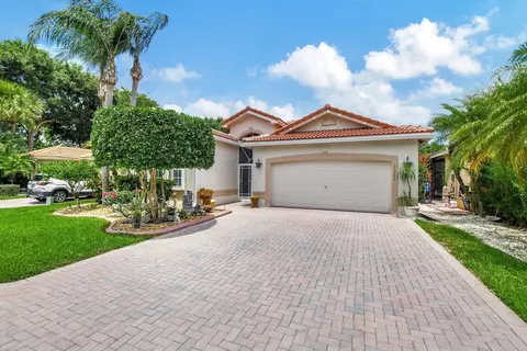 11280 Felice Cir, Boynton Beach, FL 33437