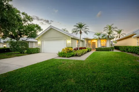 2036 SW Mayflower Dr, Palm City, FL 34990