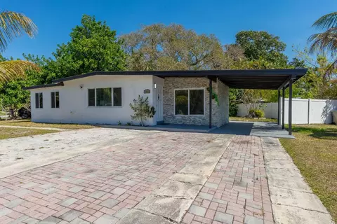 1601 NE 41st Ct, Pompano Beach, FL 33064