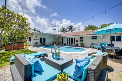 1800 NE 59 St, Fort Lauderdale, FL 33309